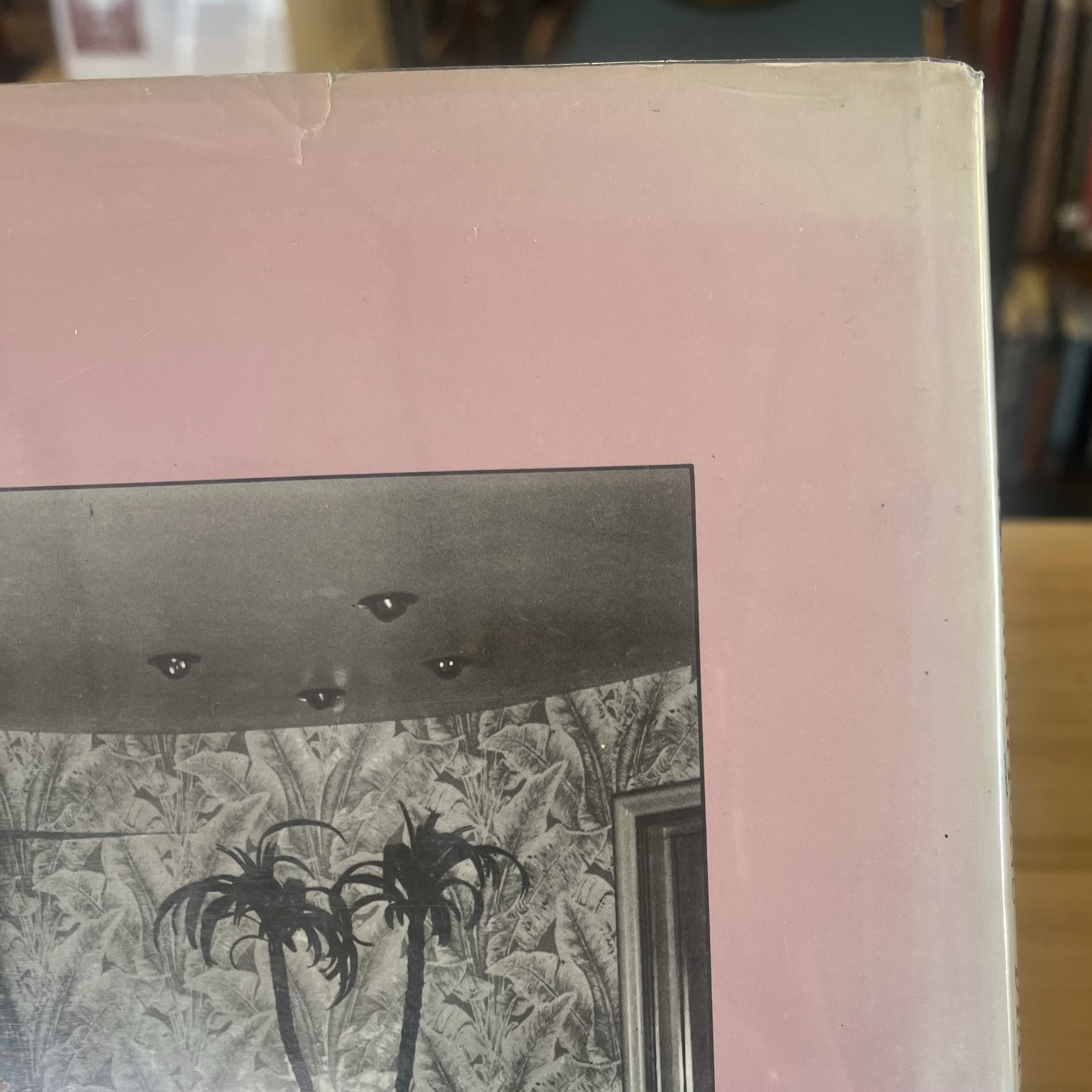 Reservations: Photographs by Diane Keaton - Image 9